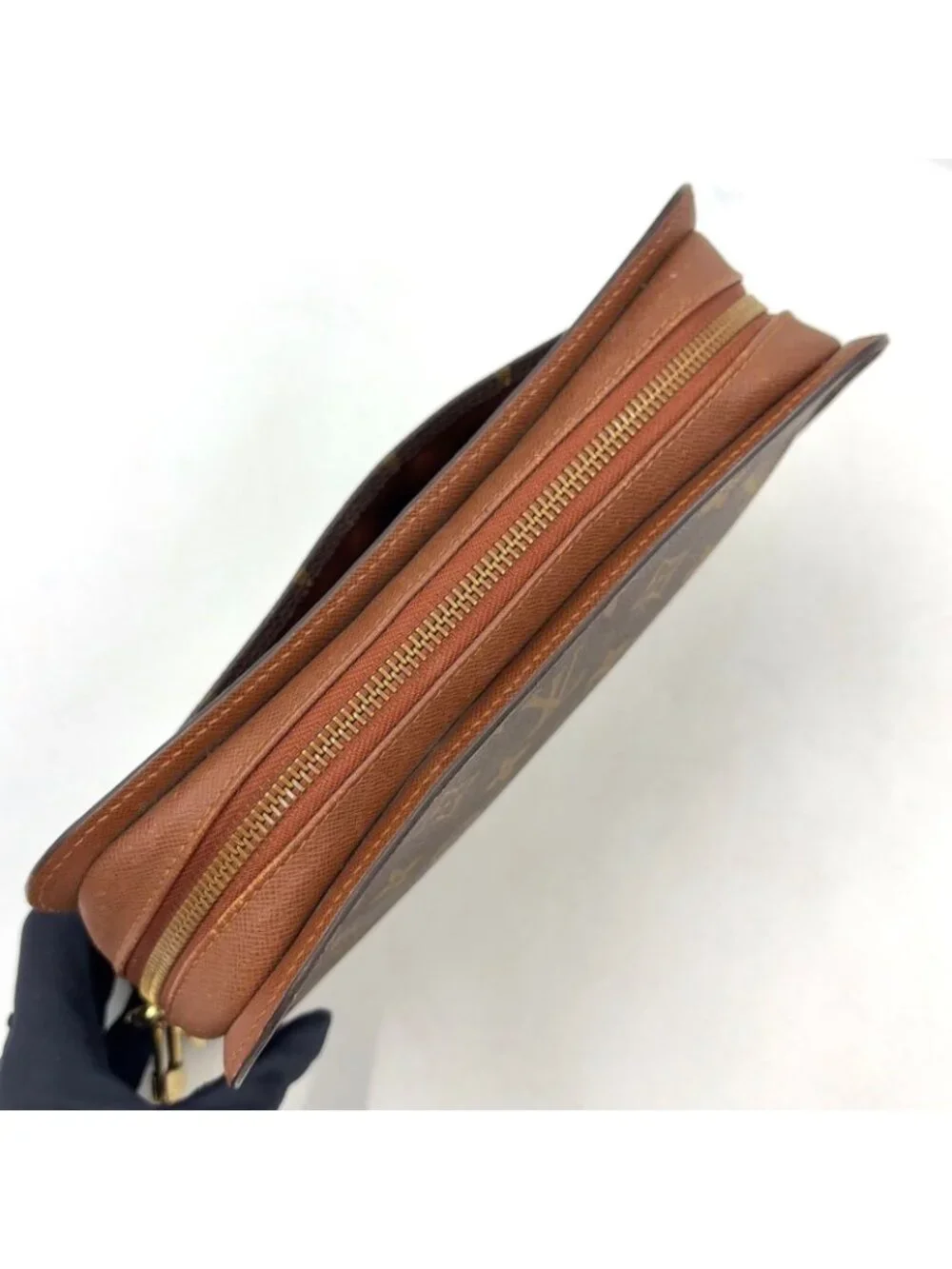 Louis Vuitton Orsay Monogram Leather Brown Light Clutch Gold